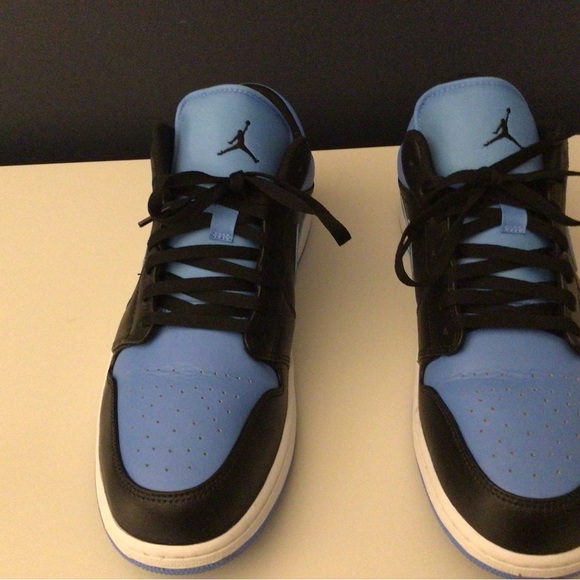 Nike Air Jordan 1 Low. Size 16. Excellent used condition. Black & blue. - Picture 3 of 8